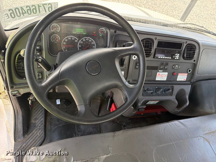 image for item YA4885 2018 Freightliner Business Class M2 forestry bucket truck