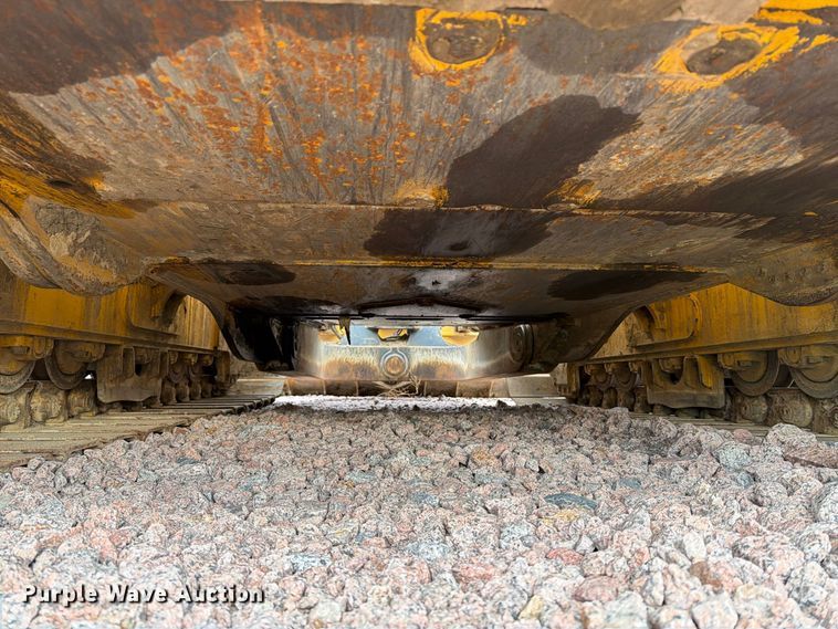 image for item YA4902 2015 John Deere 850k dozer