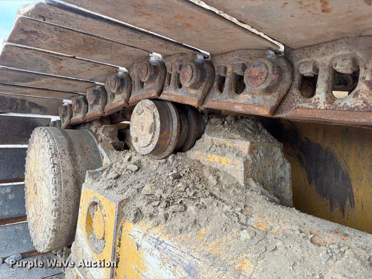 image for item YA4902 2015 John Deere 850k dozer