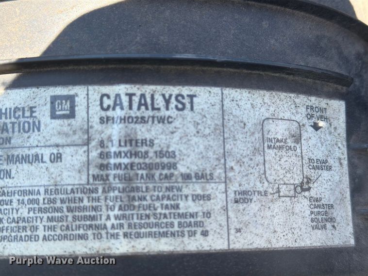 image for item YA4918 2006 GMC C5500 bucket truck