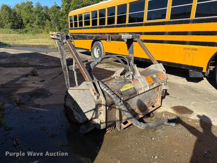image for item YA4933 2019 FAE UML/SSL 150 VT skid steer mulcher