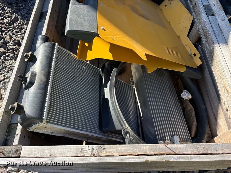 image for item YA4950 2023 John Deere 325G tracked skid steer loader