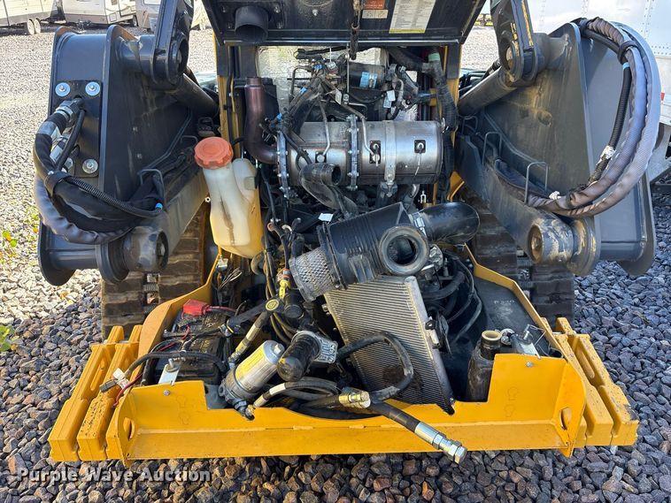 image for item YA4950 2023 John Deere 325G tracked skid steer loader