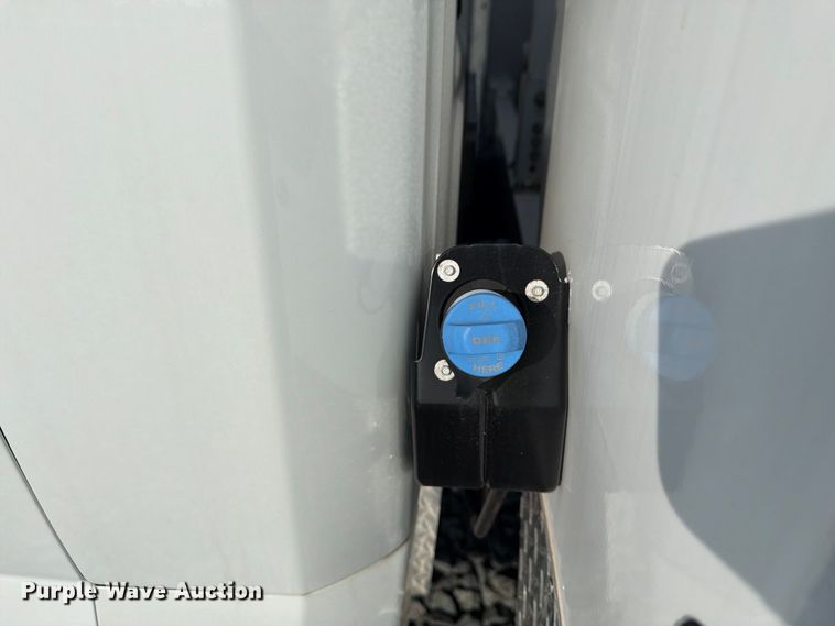 image for item YA4990 2024 Ford F550 Super Duty bucket truck