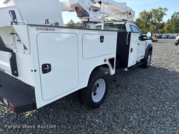 image for item YA4990 2024 Ford F550 Super Duty bucket truck