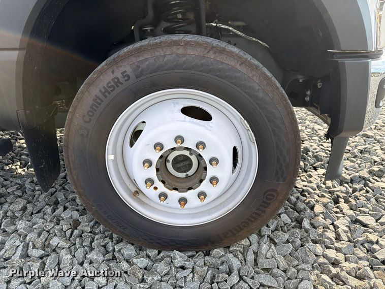 image for item YA4990 2024 Ford F550 Super Duty bucket truck