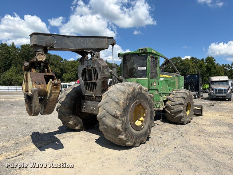 image for item YA5005 2019 John Deere 748L-II skidder