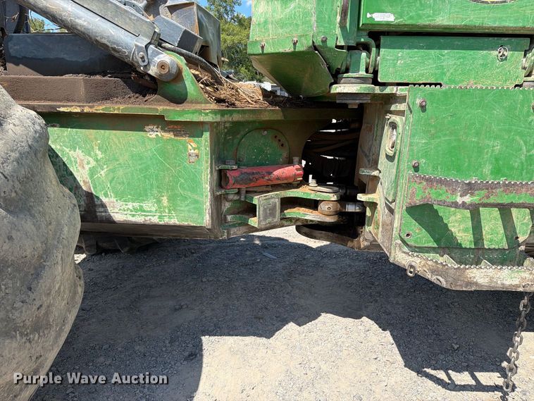 image for item YA5005 2019 John Deere 748L-II skidder