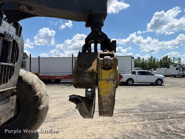 image for item YA5005 2019 John Deere 748L-II skidder