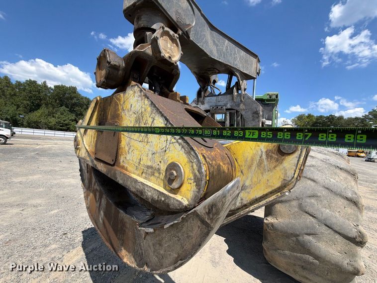image for item YA5005 2019 John Deere 748L-II skidder