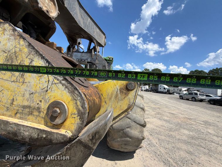 image for item YA5005 2019 John Deere 748L-II skidder