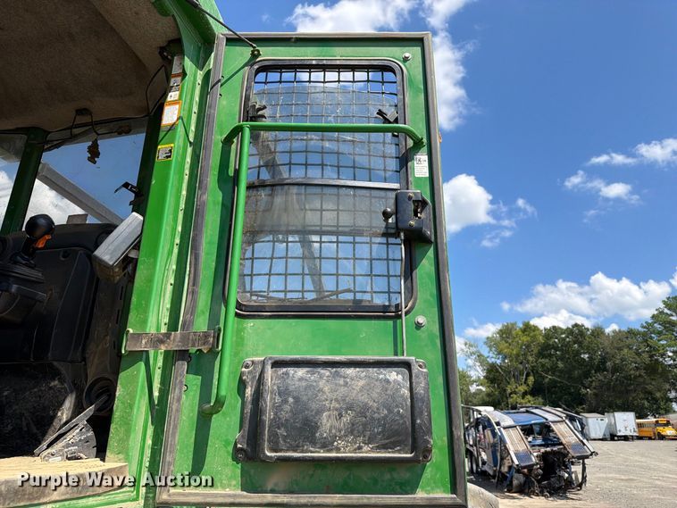 image for item YA5005 2019 John Deere 748L-II skidder