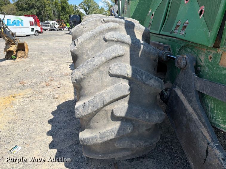 image for item YA5005 2019 John Deere 748L-II skidder