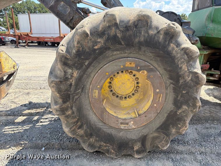 image for item YA5005 2019 John Deere 748L-II skidder