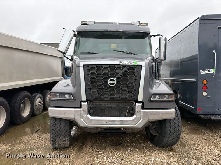 image for item YA5103 2022 Volvo VHD dump truck