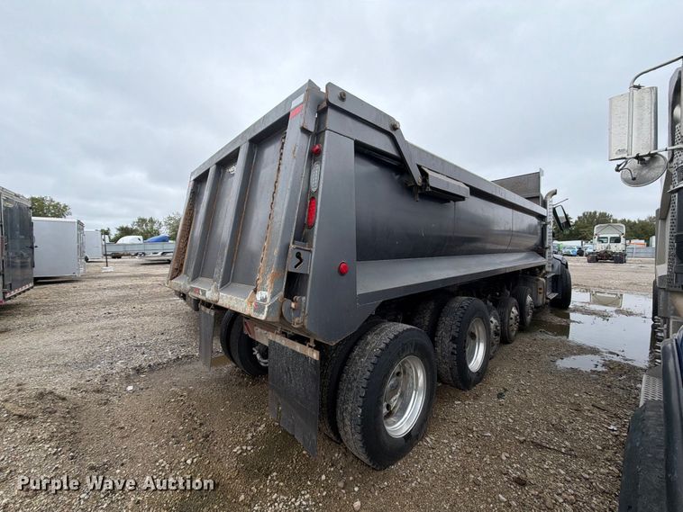image for item YA5103 2022 Volvo VHD dump truck