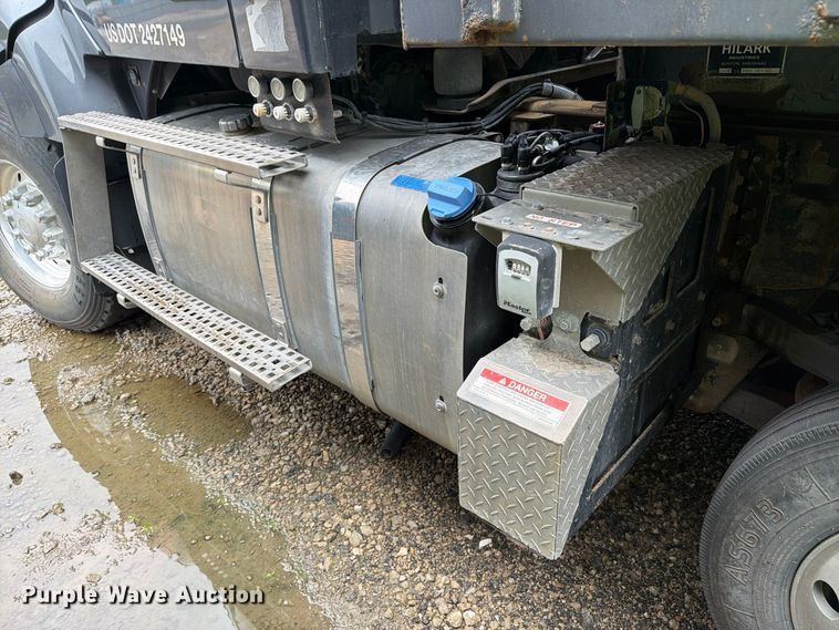 image for item YA5103 2022 Volvo VHD dump truck
