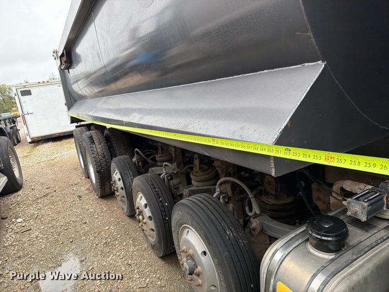 image for item YA5103 2022 Volvo VHD dump truck