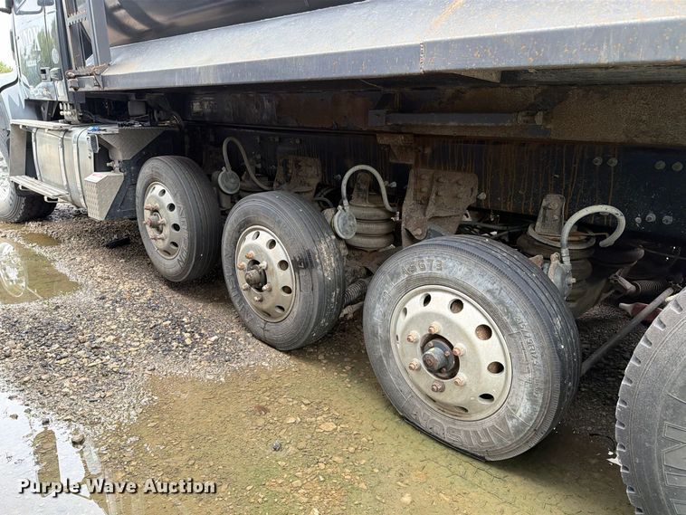 image for item YA5103 2022 Volvo VHD dump truck