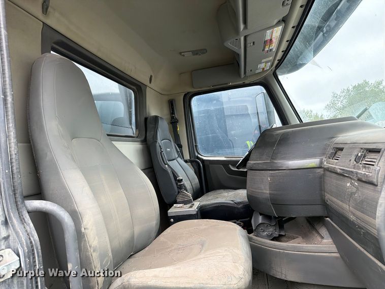 image for item YA5103 2022 Volvo VHD dump truck