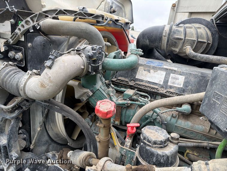 image for item YA5103 2022 Volvo VHD dump truck