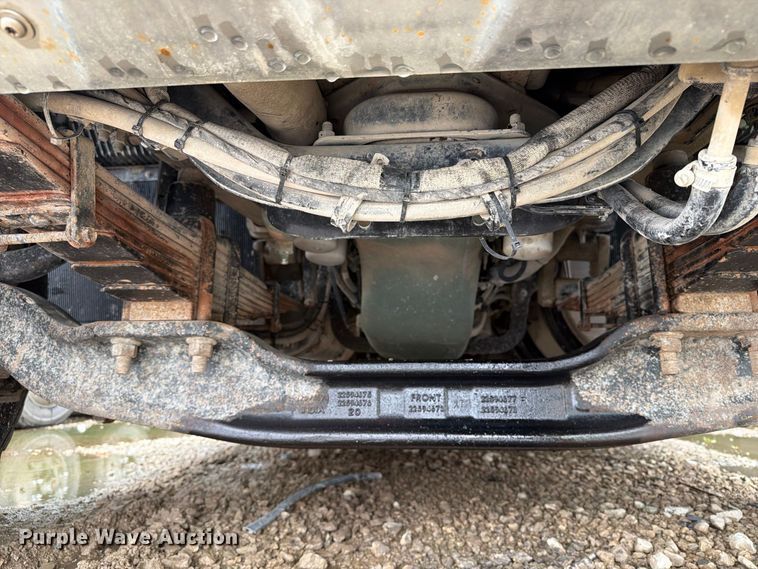 image for item YA5103 2022 Volvo VHD dump truck