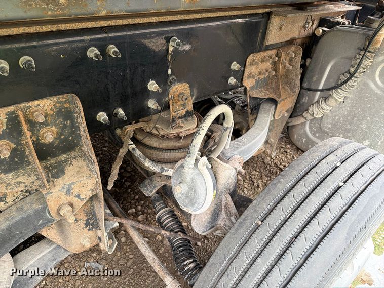 image for item YA5103 2022 Volvo VHD dump truck