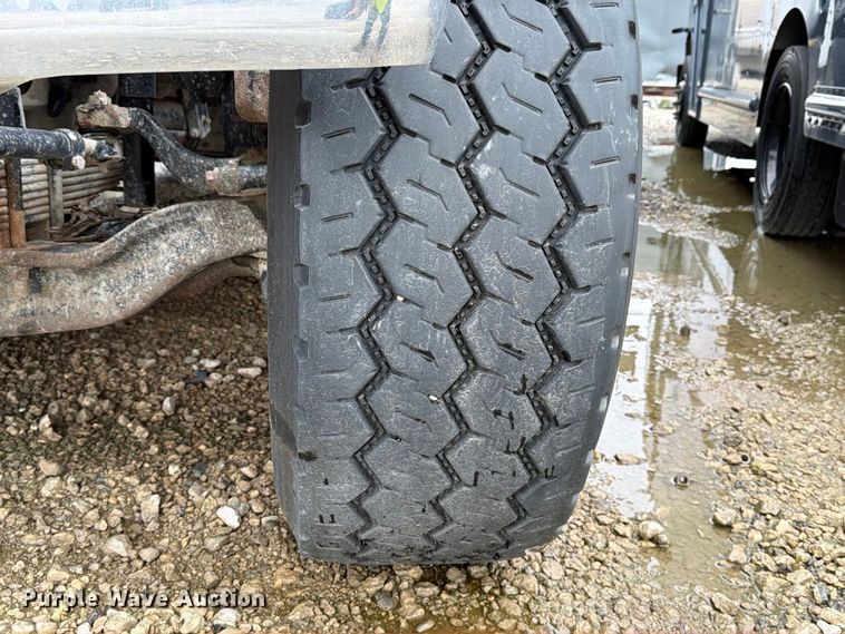 image for item YA5103 2022 Volvo VHD dump truck