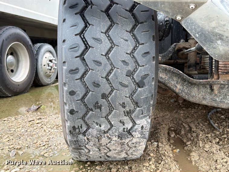 image for item YA5103 2022 Volvo VHD dump truck