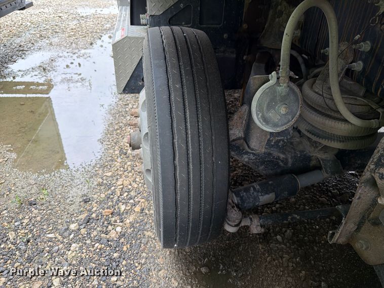image for item YA5103 2022 Volvo VHD dump truck