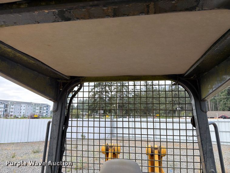 image for item YA5107 2006 John Deere 750J LT dozer