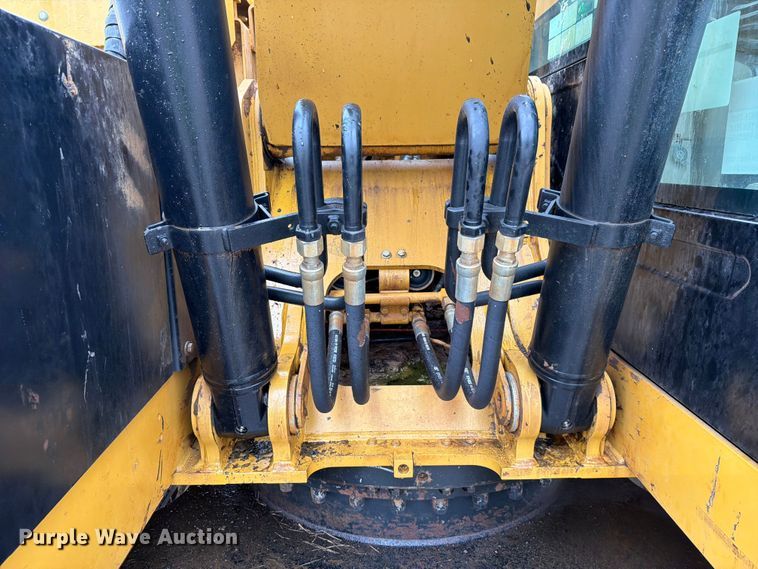 image for item YA5146 2014 Caterpillar 320ELRR excavator