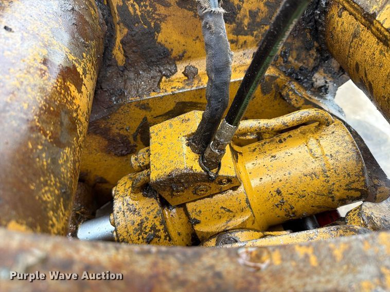 image for item YA5146 2014 Caterpillar 320ELRR excavator