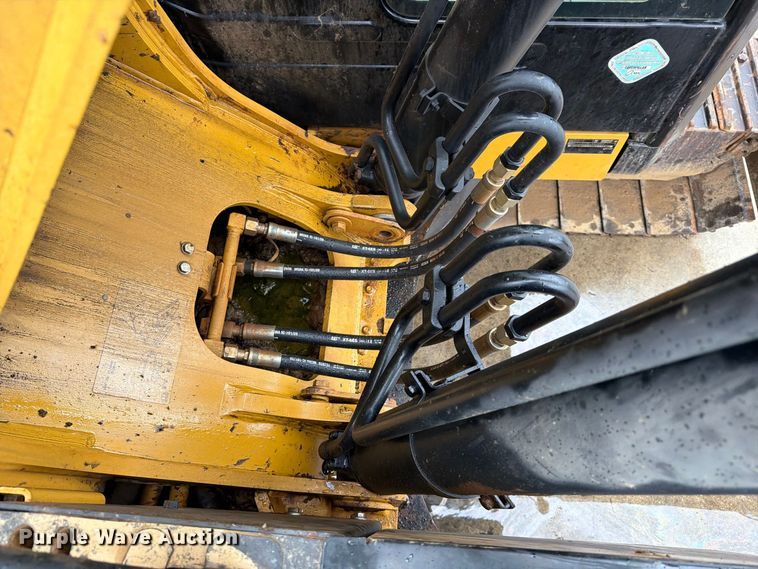 image for item YA5146 2014 Caterpillar 320ELRR excavator