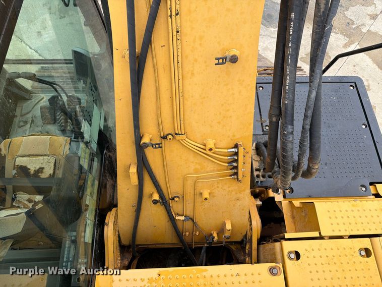 image for item YA5146 2014 Caterpillar 320ELRR excavator