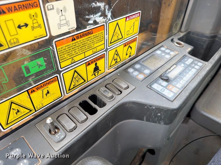 image for item YA5146 2014 Caterpillar 320ELRR excavator