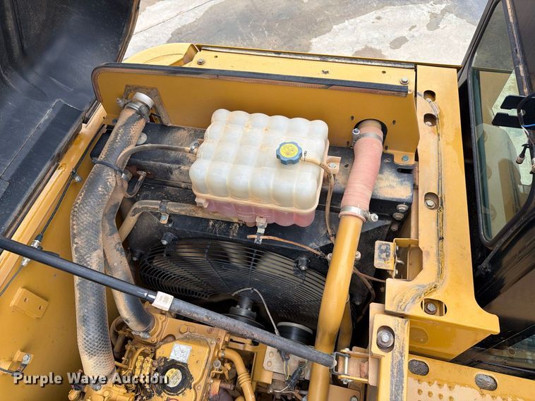 image for item YA5146 2014 Caterpillar 320ELRR excavator