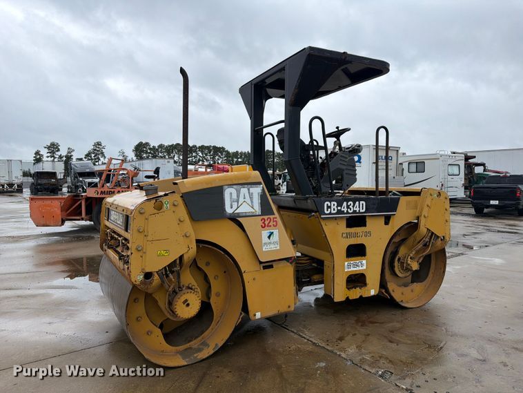 image for item YA5147 2007 Caterpillar CB-424D double drum vibratory roller