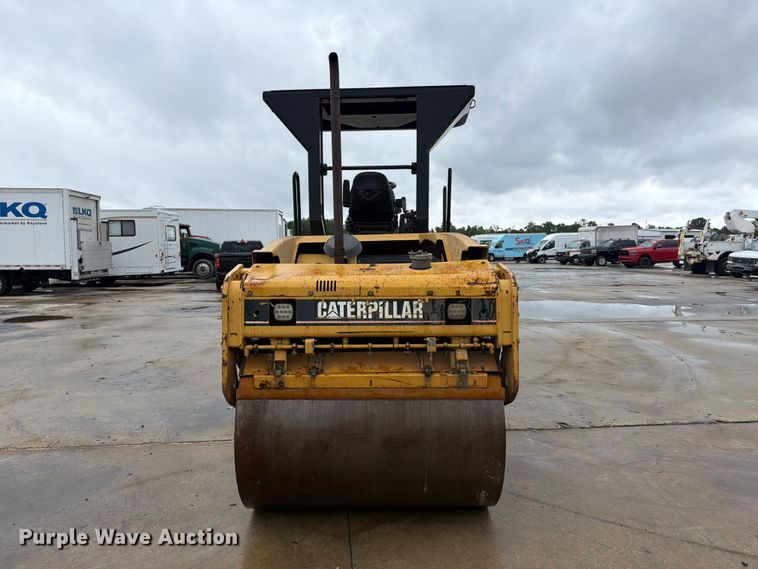 image for item YA5147 2007 Caterpillar CB-424D double drum vibratory roller