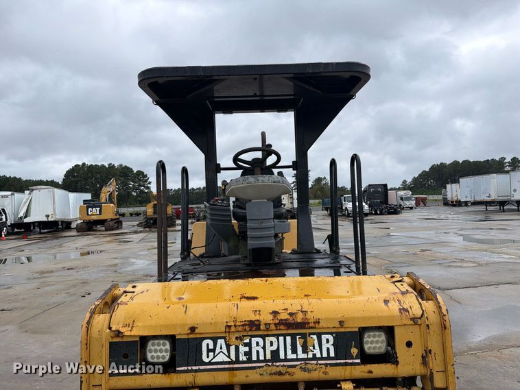image for item YA5147 2007 Caterpillar CB-424D double drum vibratory roller
