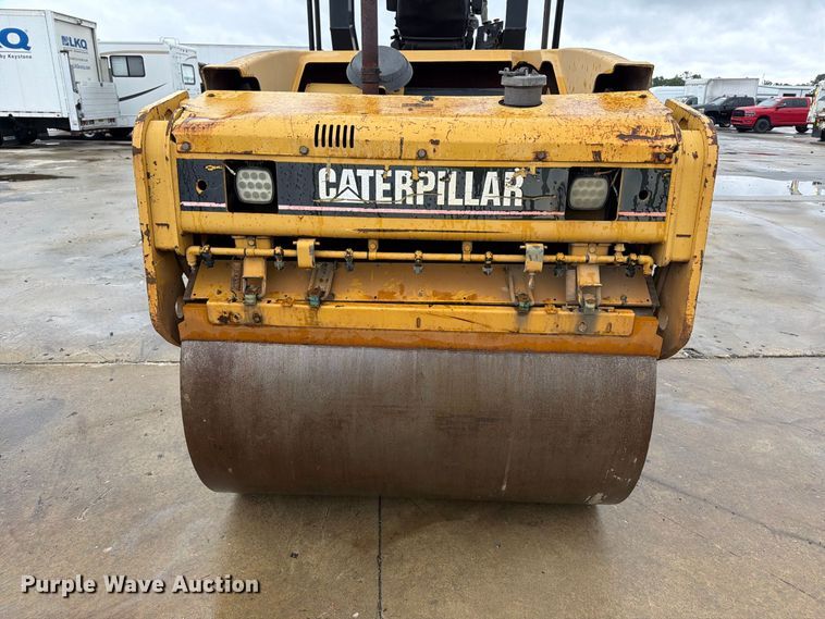 image for item YA5147 2007 Caterpillar CB-424D double drum vibratory roller