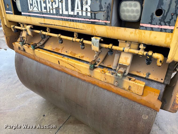 image for item YA5147 2007 Caterpillar CB-424D double drum vibratory roller