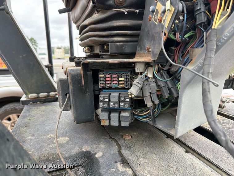image for item YA5147 2007 Caterpillar CB-424D double drum vibratory roller
