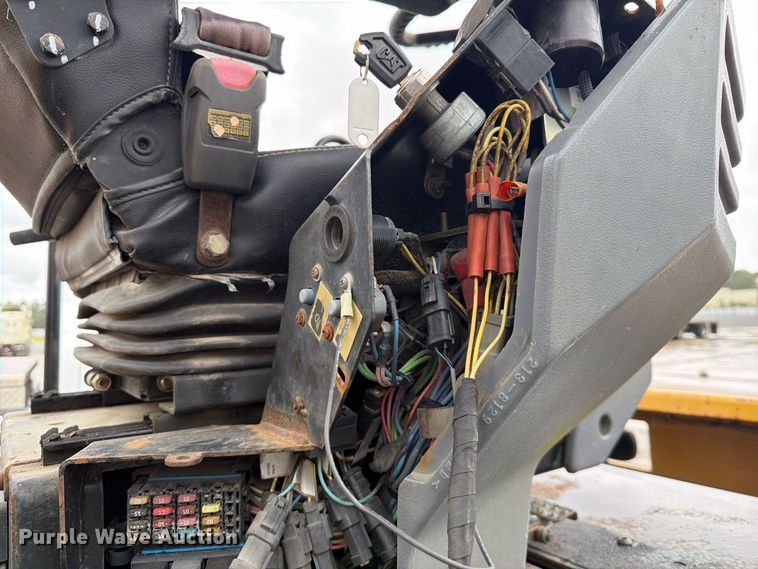 image for item YA5147 2007 Caterpillar CB-424D double drum vibratory roller