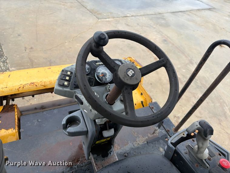 image for item YA5147 2007 Caterpillar CB-424D double drum vibratory roller