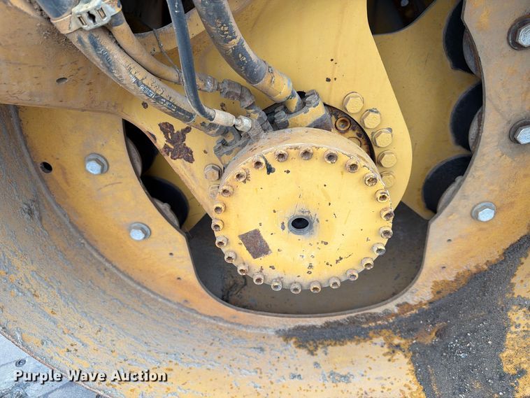 image for item YA5147 2007 Caterpillar CB-424D double drum vibratory roller