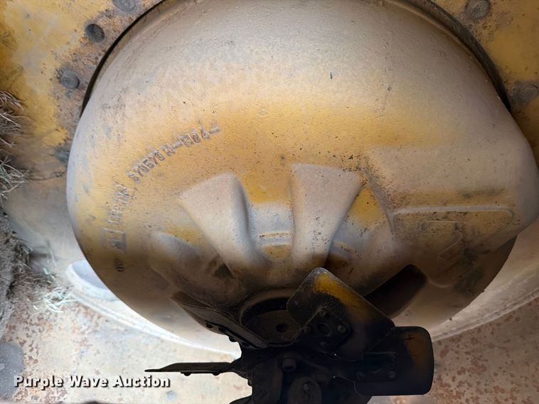 image for item YA5147 2007 Caterpillar CB-424D double drum vibratory roller