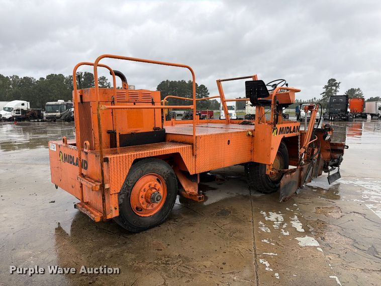 image for item YA5148 1997 Midland SP road widener