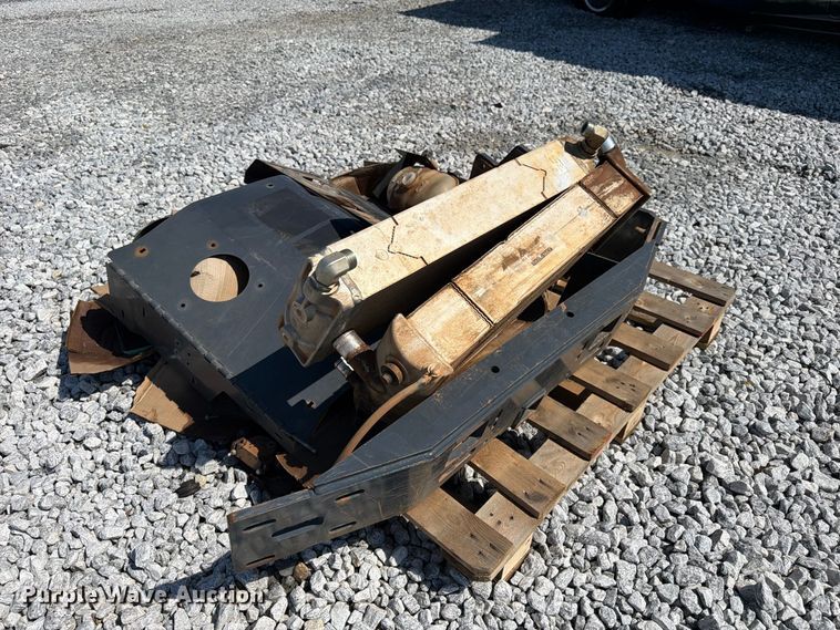 image for item YA5158 2024 John Deere 335P-Tier tracked skid steer loader