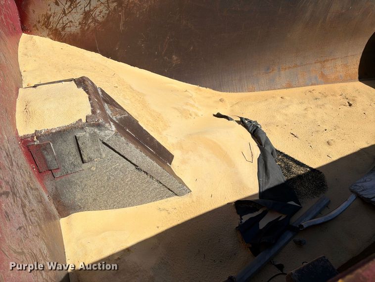 image for item YA5161 2019 Kenworth T800 dump truck